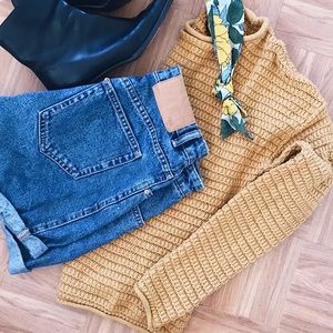 Knit sweater